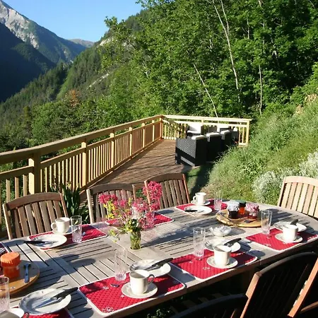 Maison D'hotes Le Rozet Bed & Breakfast