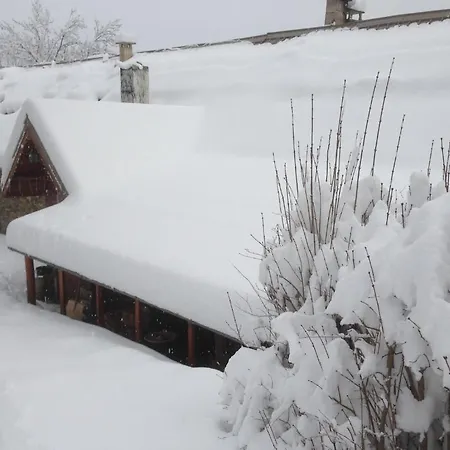 فندق مبيت وإفطار Maison D'hotes Le Rozet *