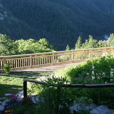 فندق مبيت وإفطار Maison D'hotes Le Rozet